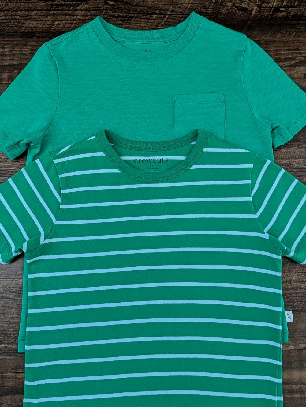 Crewcuts Gap Set of 2 Green Tee Shirts